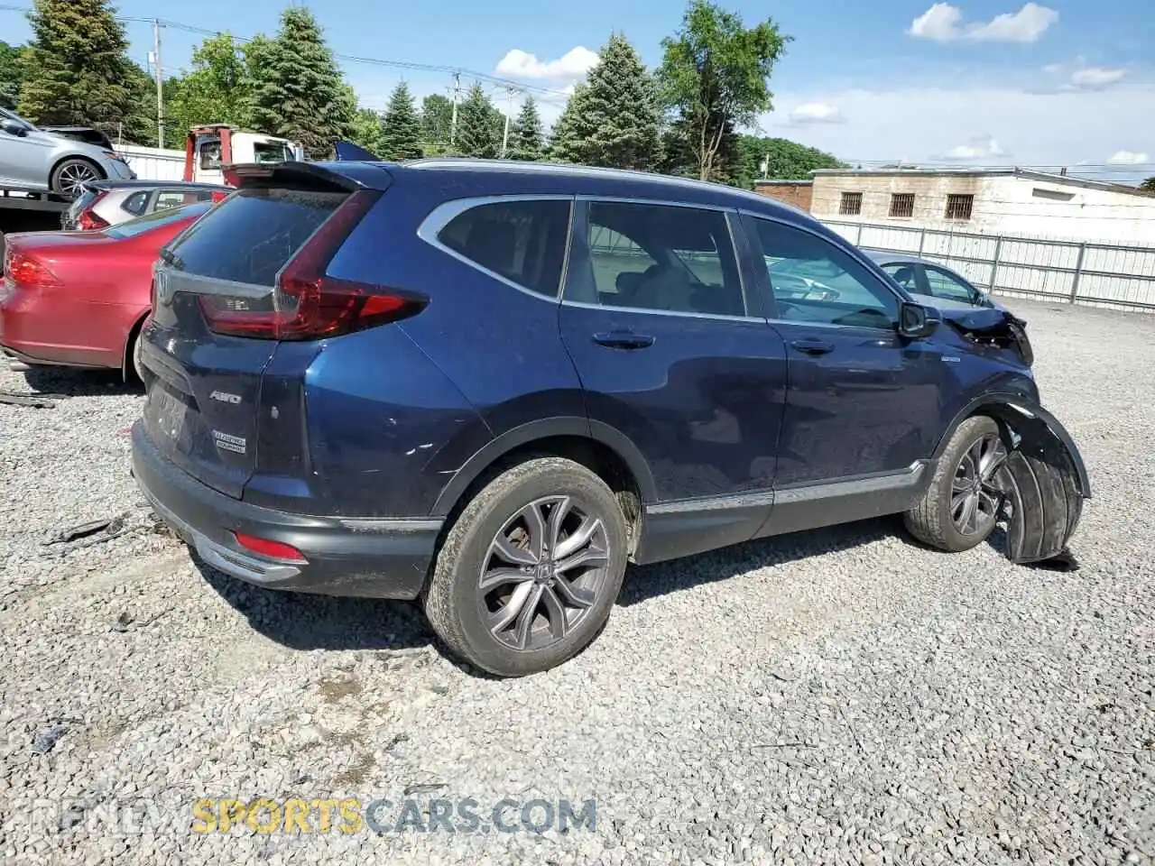 3 Photograph of a damaged car 7FART6H9XME015685 HONDA CRV 2021