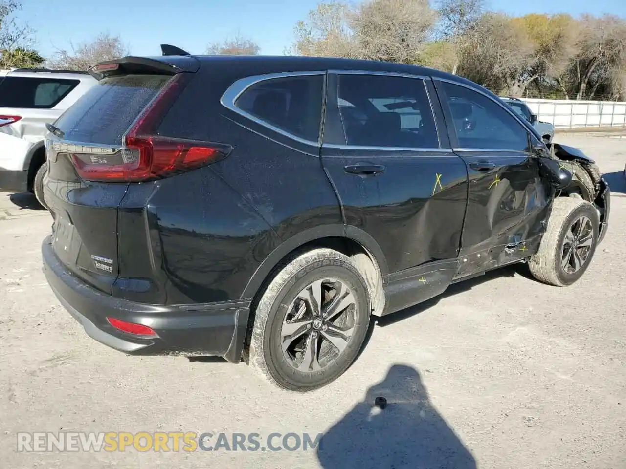 3 Photograph of a damaged car 7FARW1H79ME021857 HONDA CRV 2021