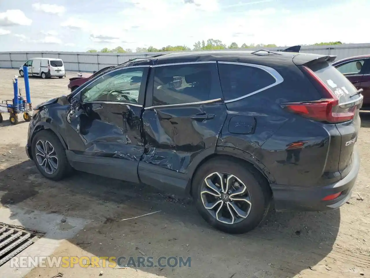 2 fotografías del automóvil dañado 5J6RW2H59NA012628 HONDA CRV 2022