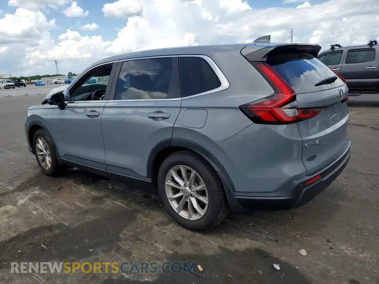 2 Photograph of a damaged car 2HKRS3H75PH306760 HONDA CRV 2023