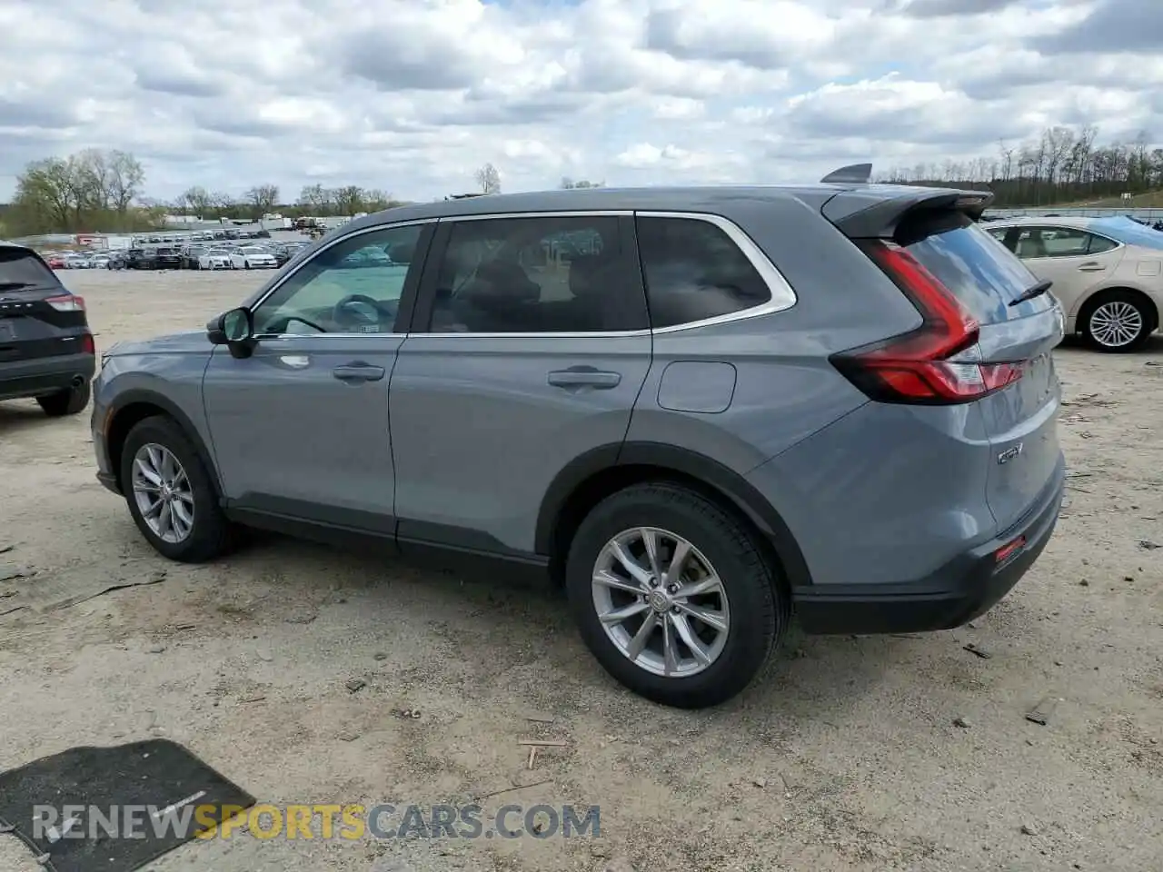2 Photograph of a damaged car 5J6RS4H48PL003618 HONDA CRV 2023