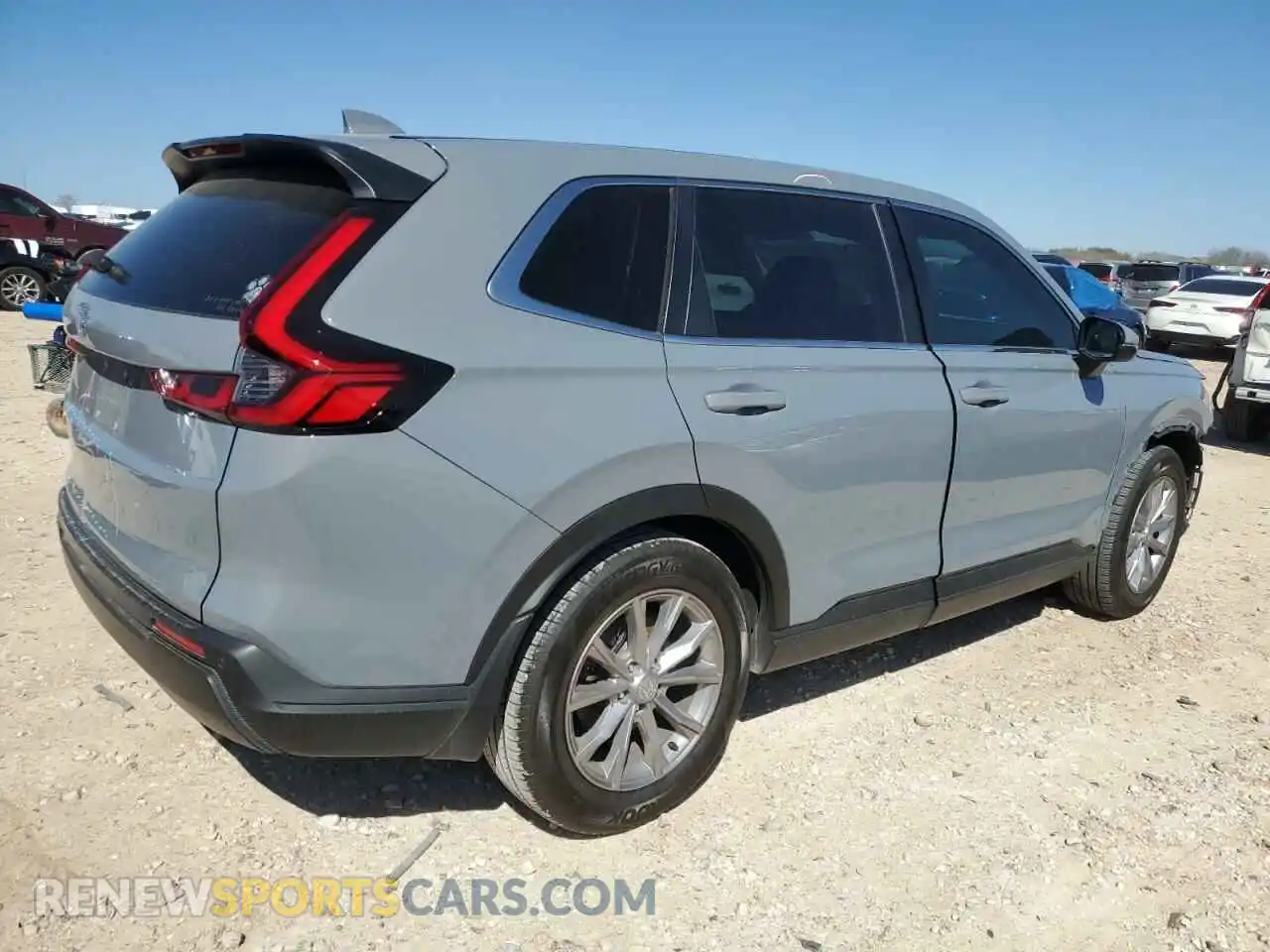 3 Photograph of a damaged car 7FARS3H75PE001892 HONDA CRV 2023