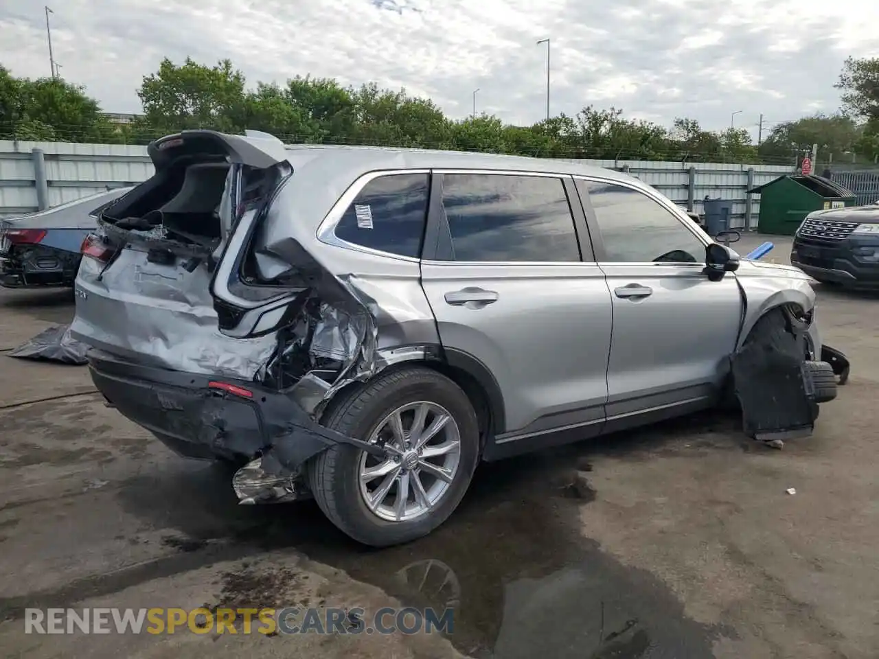 3 Photograph of a damaged car 7FARS3H76PE002761 HONDA CRV 2023