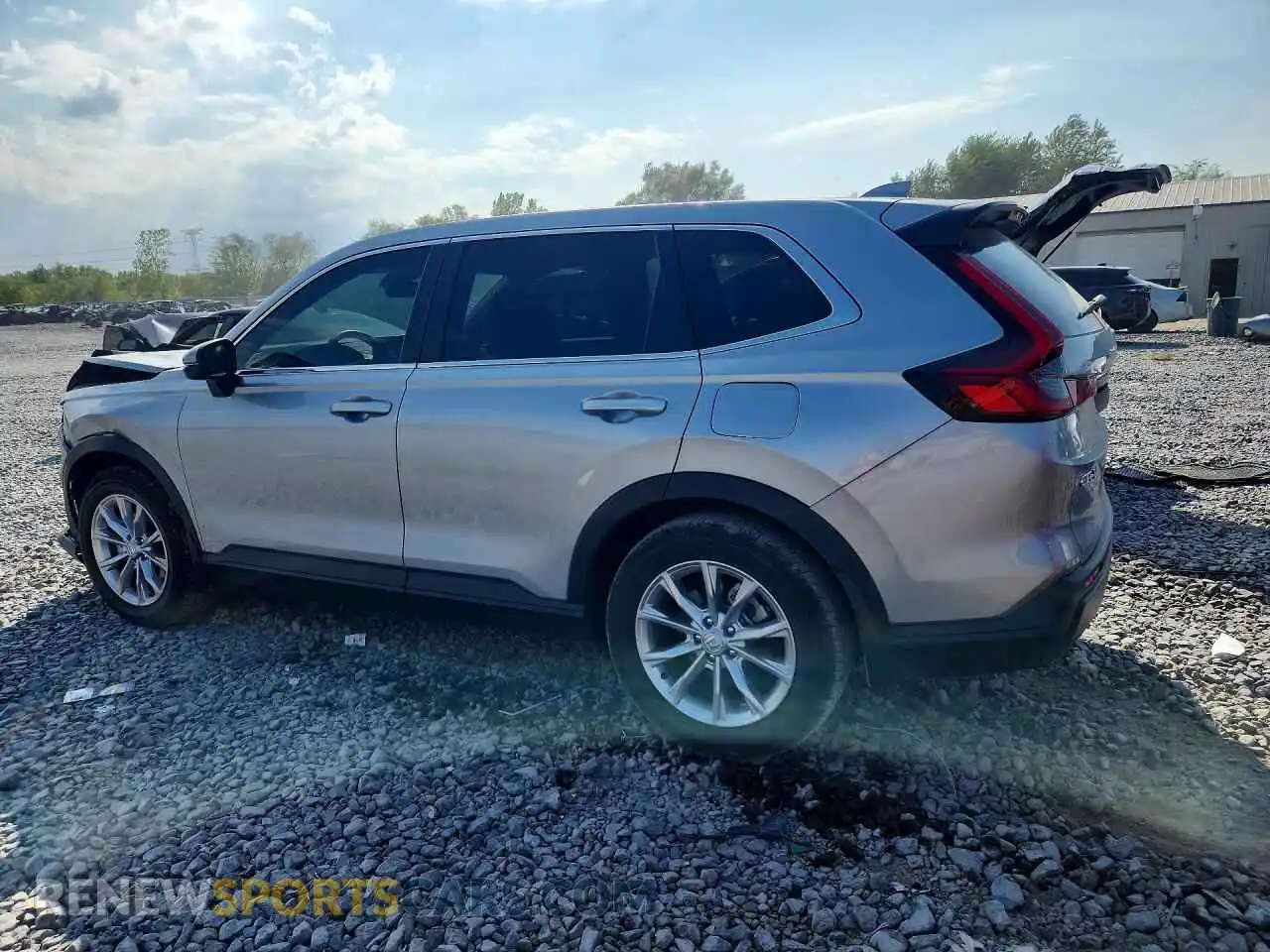 2 fotografías del automóvil dañado 7FARS4H48PE018469 HONDA CRV 2023