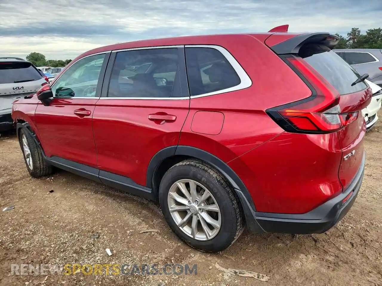 2 fotografías del automóvil dañado 7FARS4H70PE010120 HONDA CRV 2023