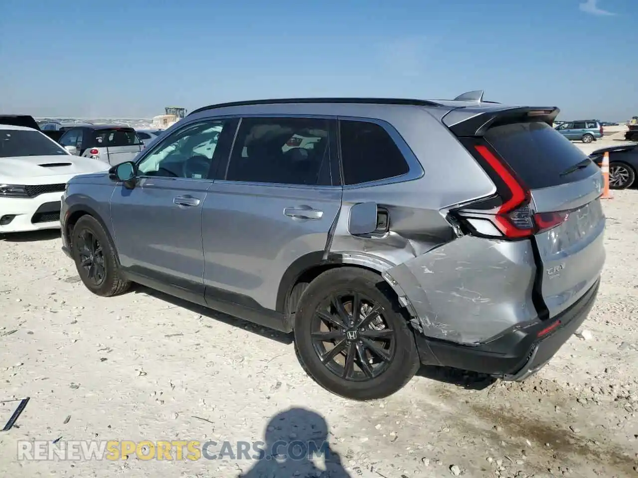 2 Photograph of a damaged car 7FARS5H53PE007880 HONDA CRV 2023