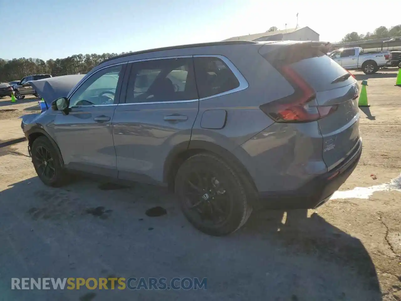 2 fotografías del automóvil dañado 7FARS5H55PE011980 HONDA CRV 2023