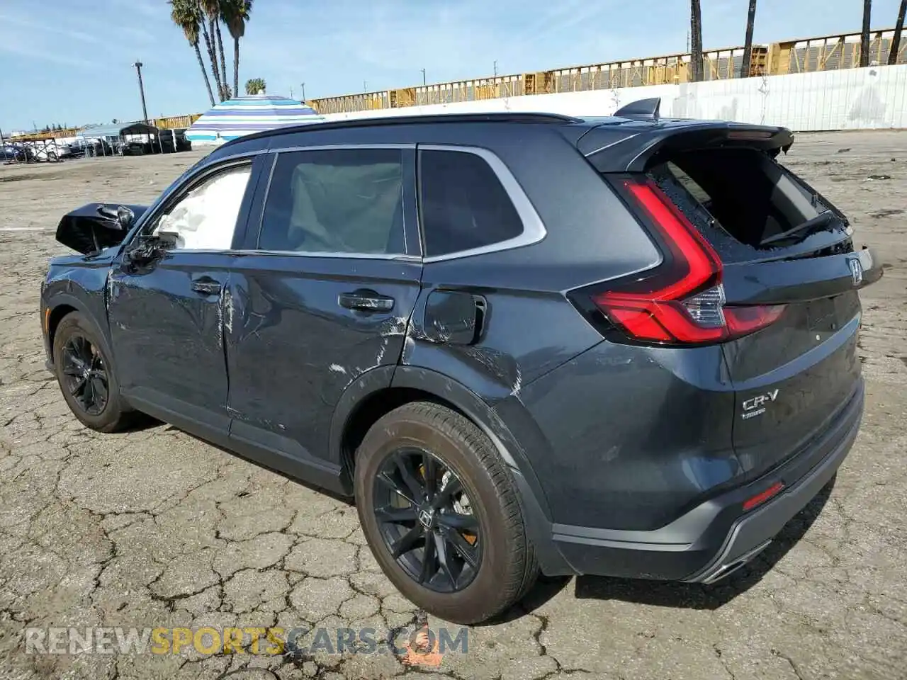2 Photograph of a damaged car 7FARS5H57PE001368 HONDA CRV 2023