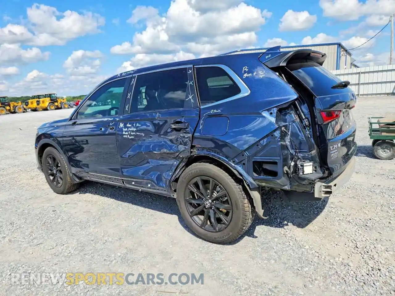 2 fotografías del automóvil dañado 7FARS5H5XPE011702 HONDA CRV 2023