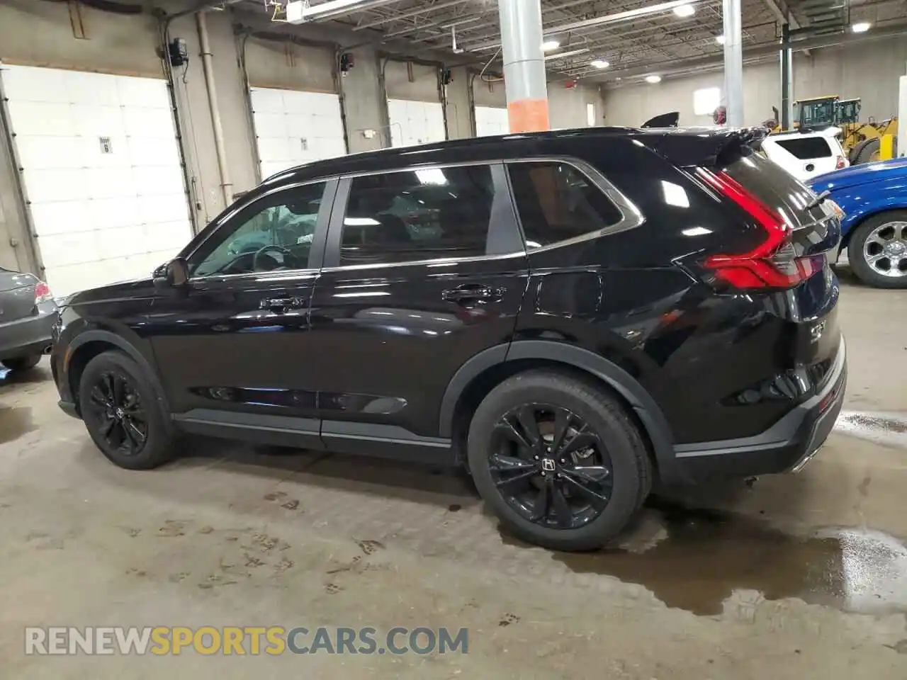 2 Photograph of a damaged car 7FARS6H90PE006484 HONDA CRV 2023