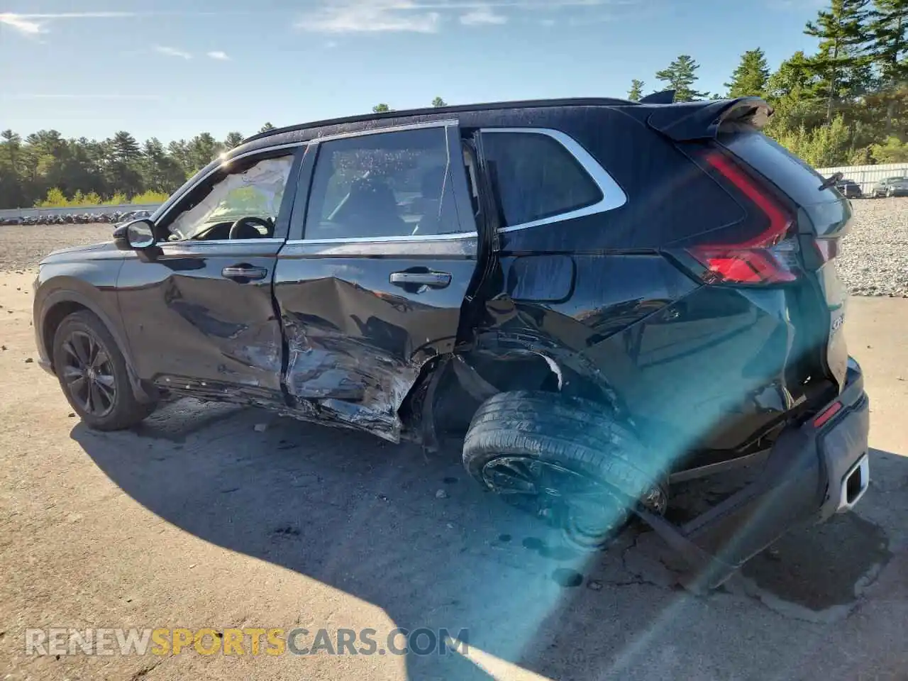 2 Photograph of a damaged car 7FARS6H92PE004297 HONDA CRV 2023