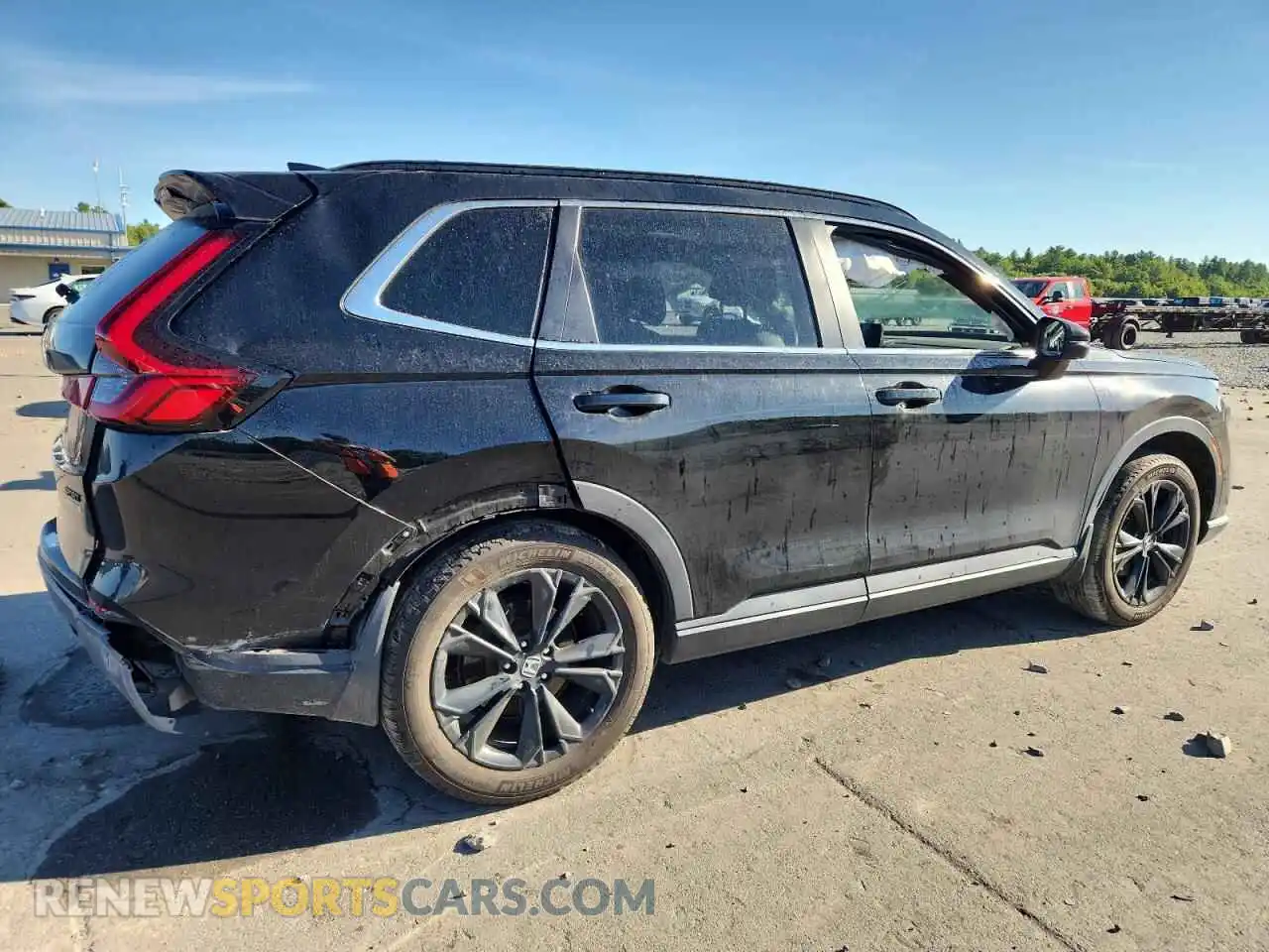 3 Photograph of a damaged car 7FARS6H92PE004297 HONDA CRV 2023