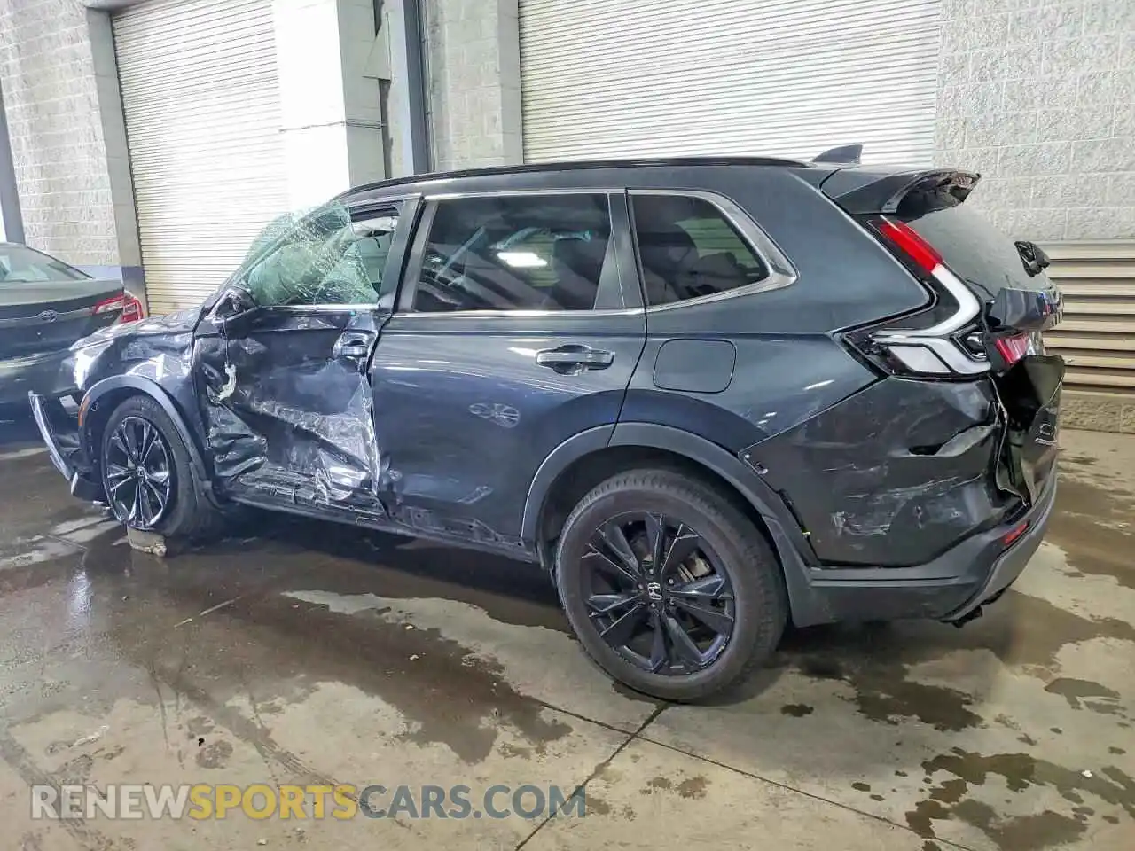 2 Photograph of a damaged car 7FARS6H9XPE026872 HONDA CRV 2023