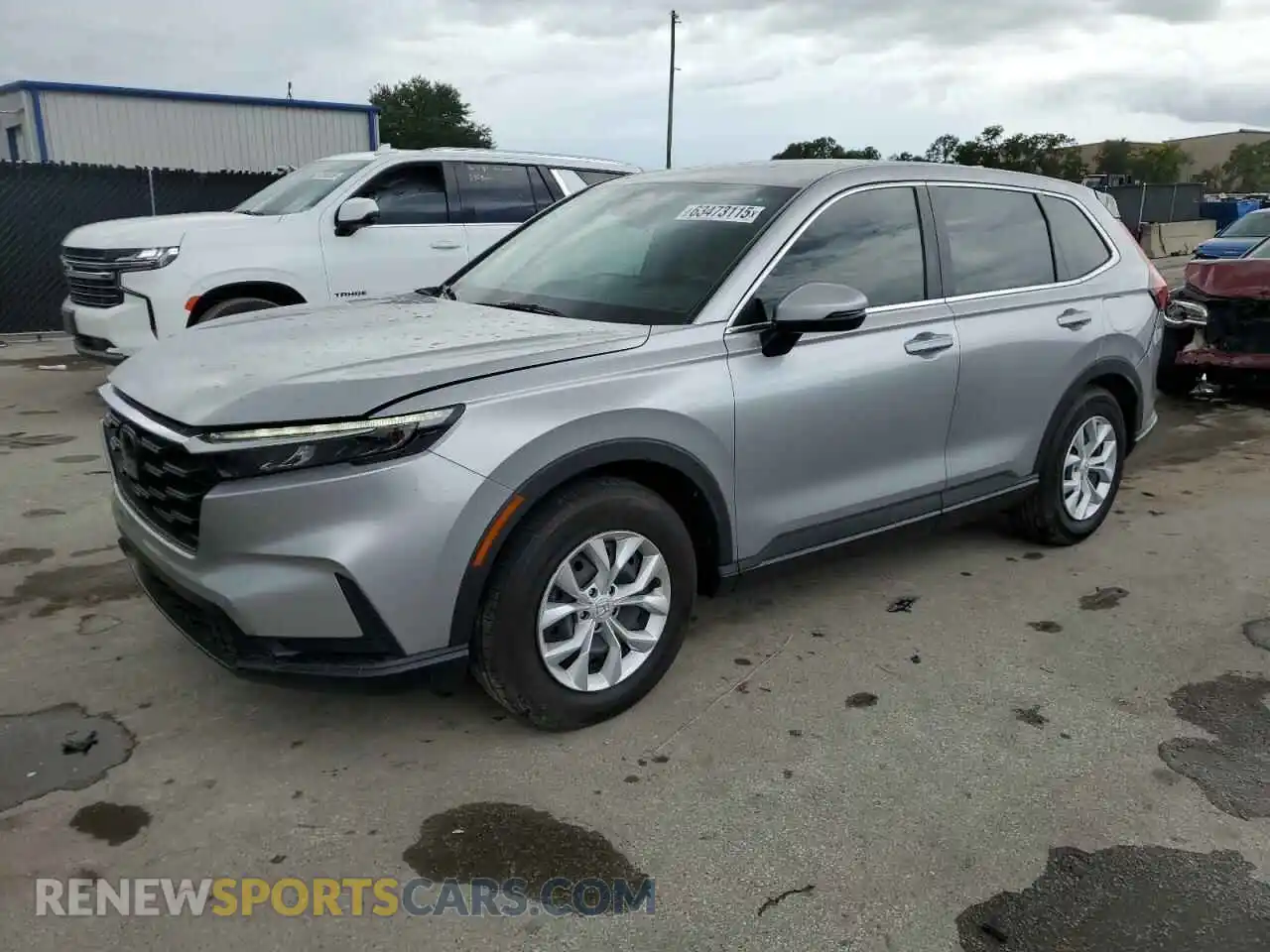 1 Photograph of a damaged car 2HKRS3H27RH328282 HONDA CRV 2024