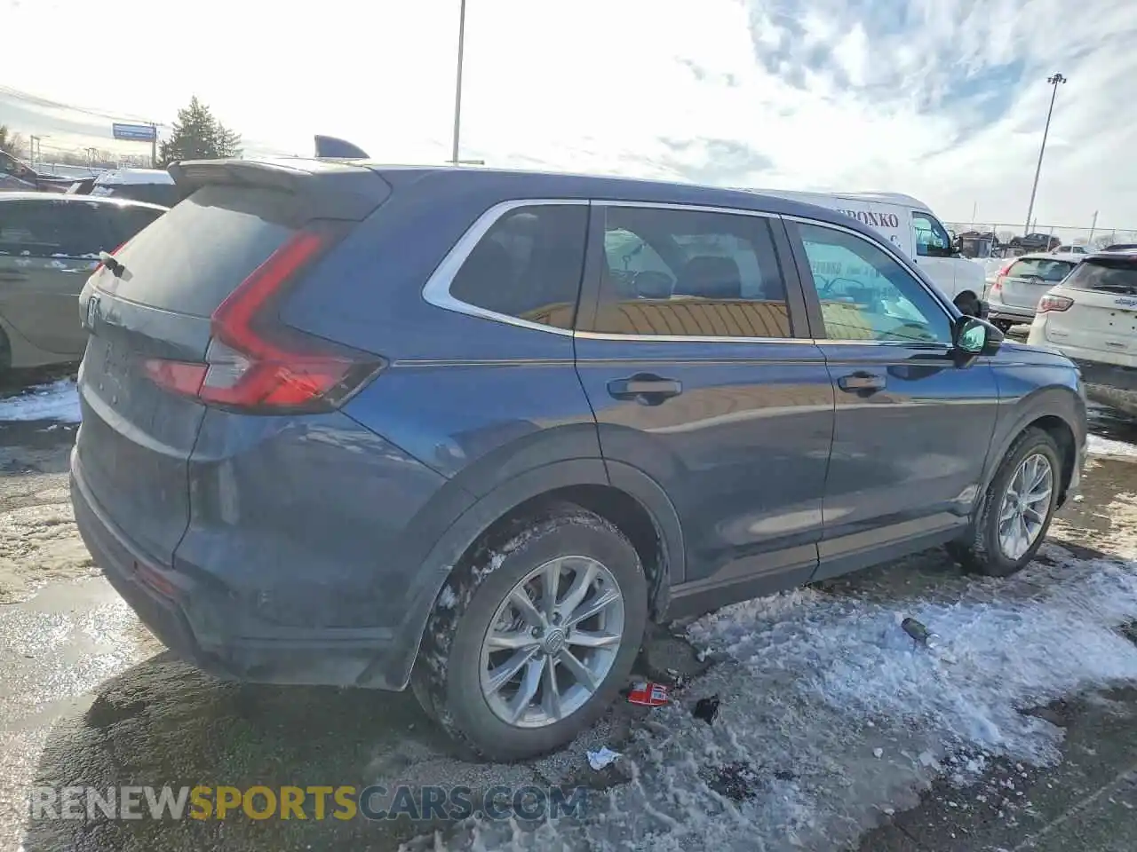 3 Photograph of a damaged car 7FARS4H42RE022083 HONDA CRV 2024