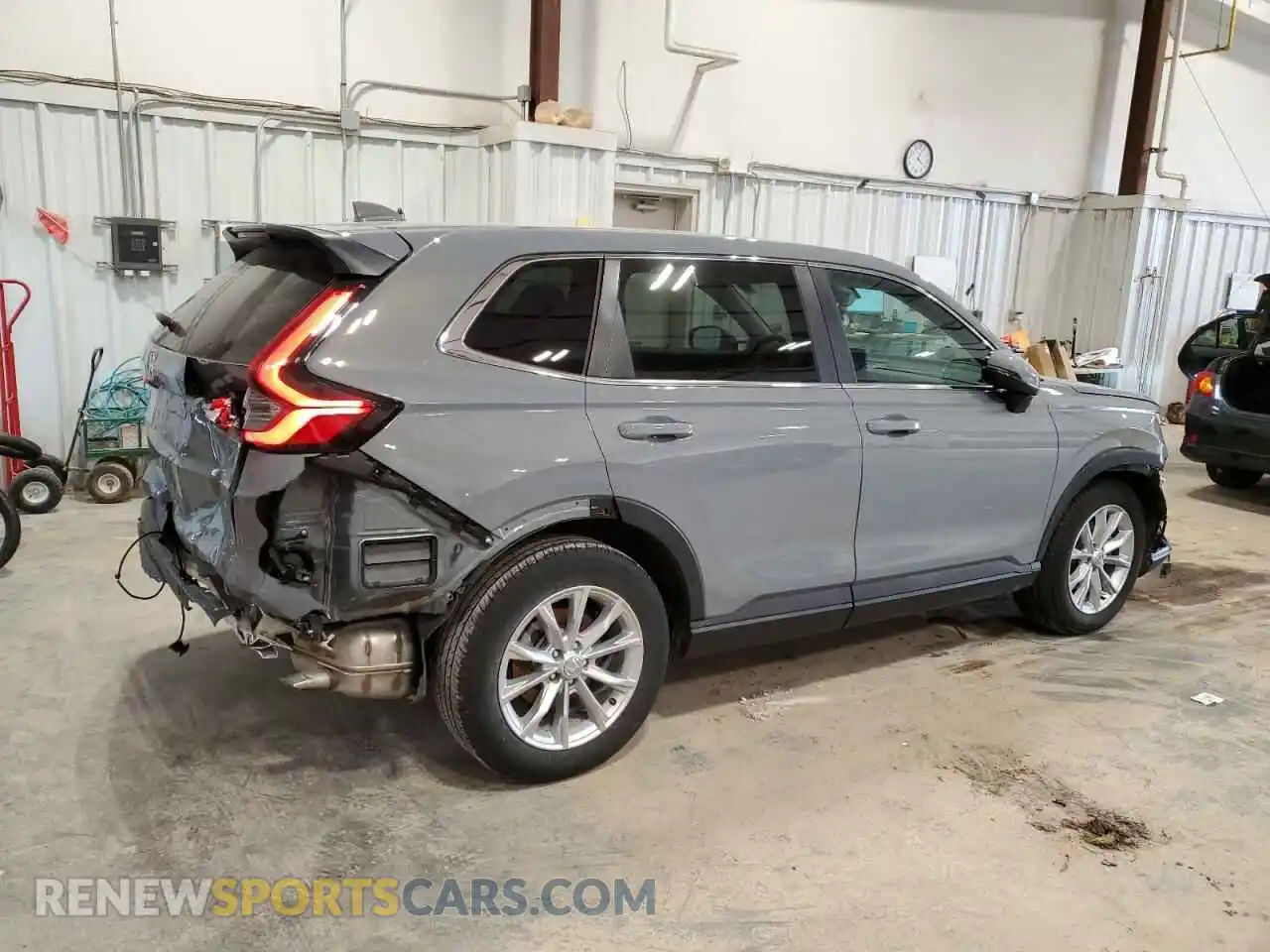 3 Photograph of a damaged car 7FARS4H70RE013733 HONDA CRV 2024