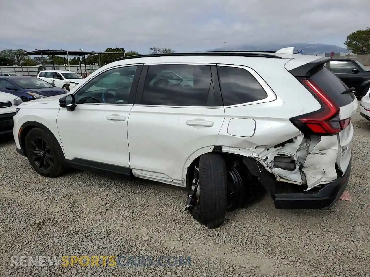 2 Photograph of a damaged car 7FARS5H52RE017075 HONDA CRV 2024