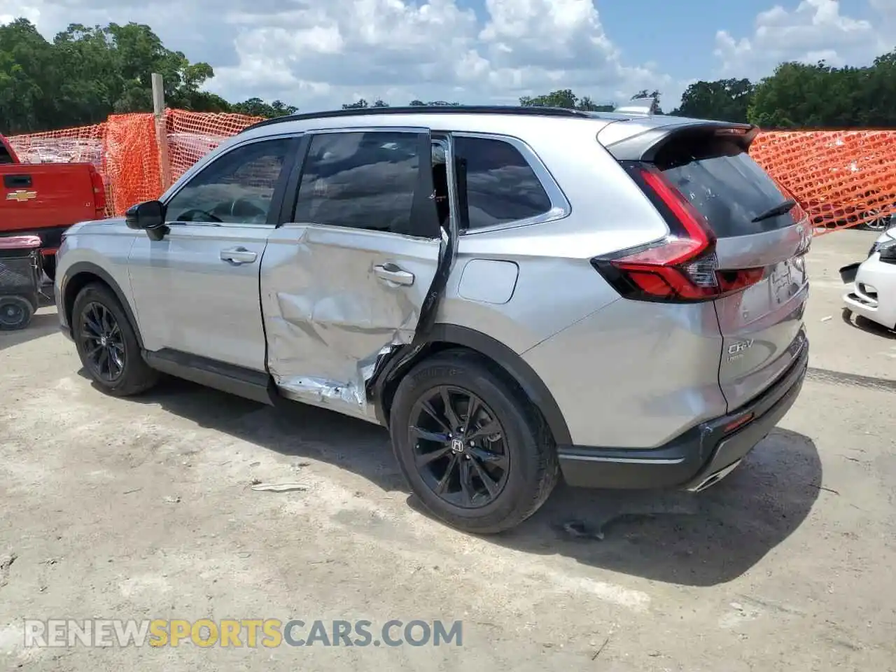 2 Photograph of a damaged car 7FARS5H56RE028600 HONDA CRV 2024