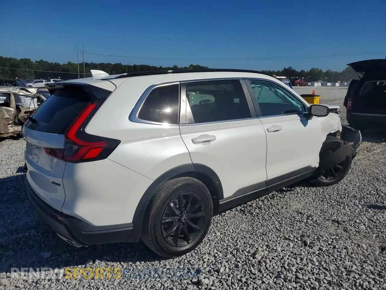 3 fotografías del automóvil dañado 7FARS5H56RE034669 HONDA CRV 2024