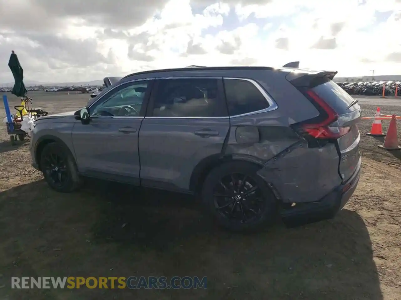 2 Photograph of a damaged car 7FARS5H57RE037631 HONDA CRV 2024