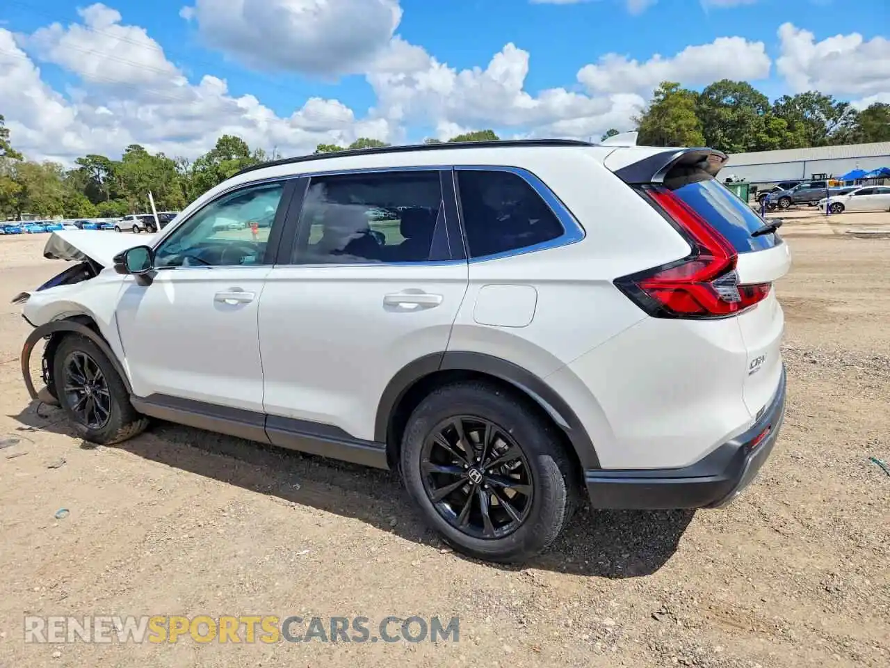 2 fotografías del automóvil dañado 7FARS5H81RE026182 HONDA CRV 2024
