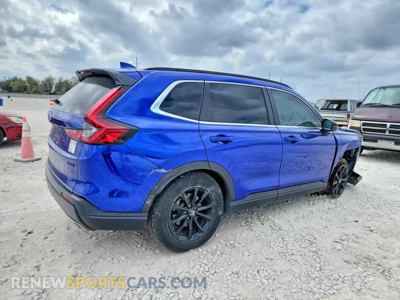 3 Photograph of a damaged car 7FARS5H83RE012123 HONDA CRV 2024