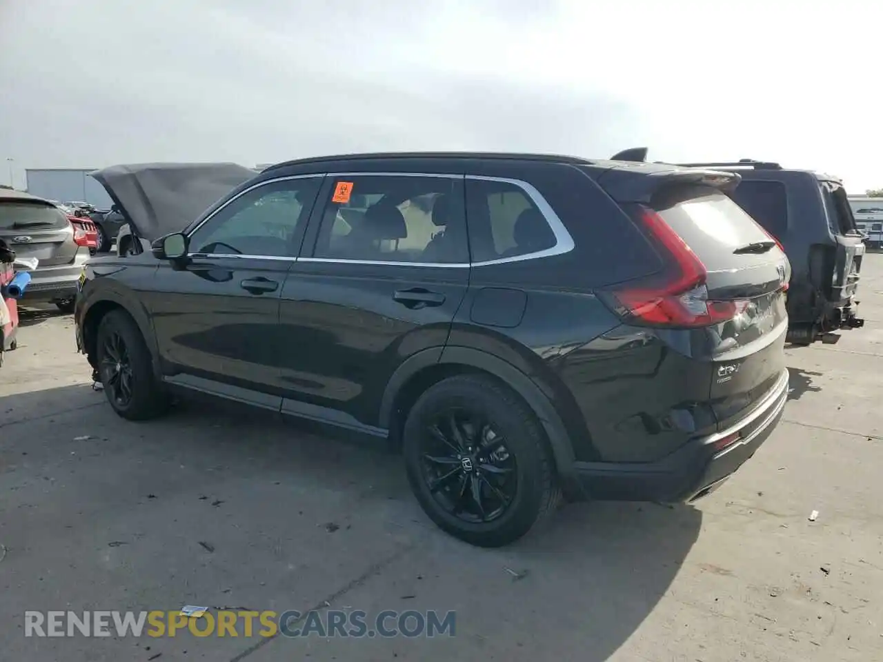 2 Photograph of a damaged car 7FARS5H83RE014065 HONDA CRV 2024