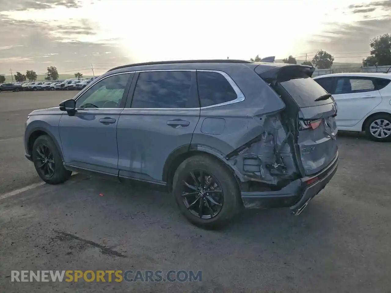 2 Photograph of a damaged car 7FARS5H83RE015569 HONDA CRV 2024