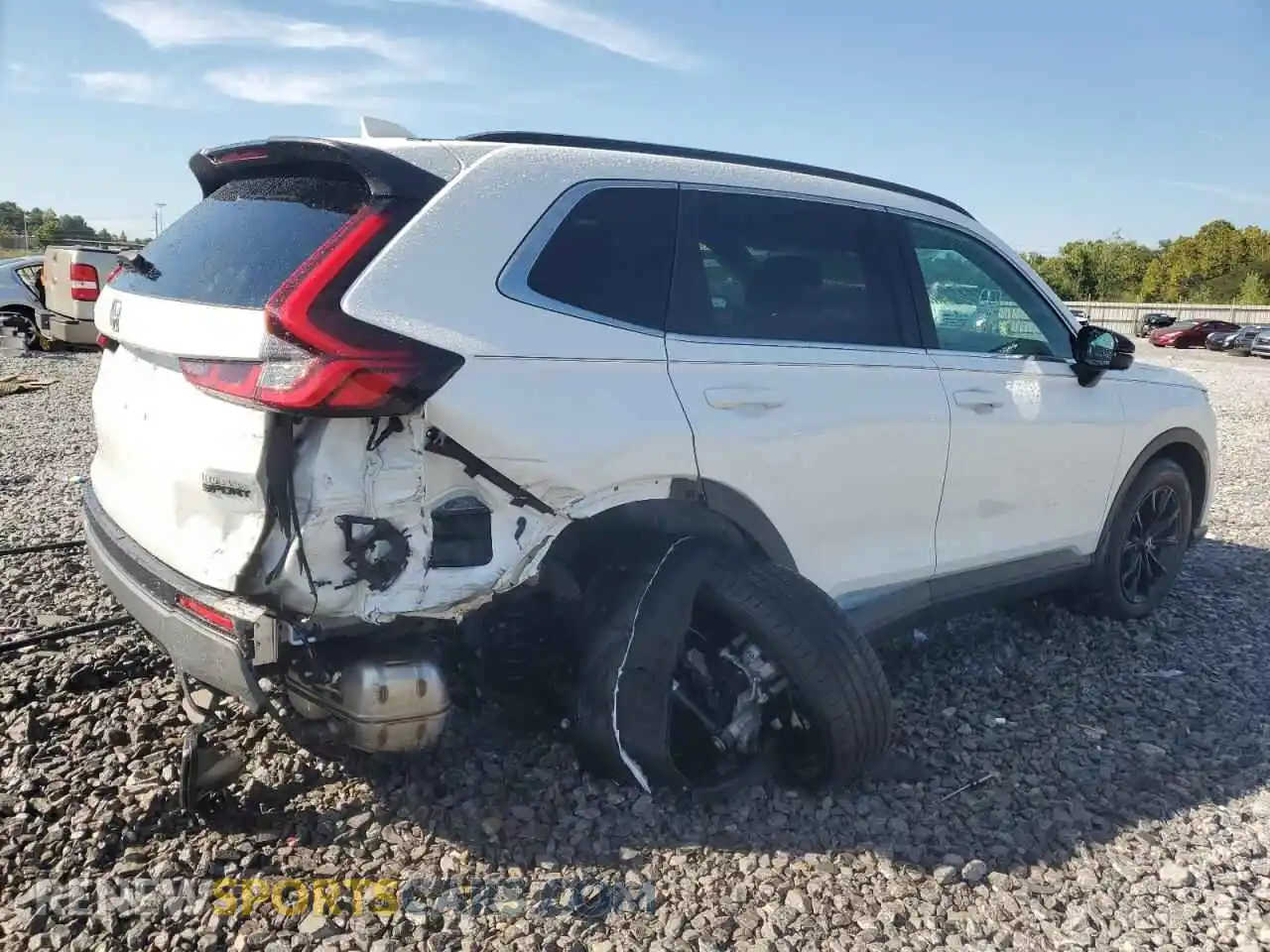 3 Photograph of a damaged car 7FARS5H84RE023311 HONDA CRV 2024