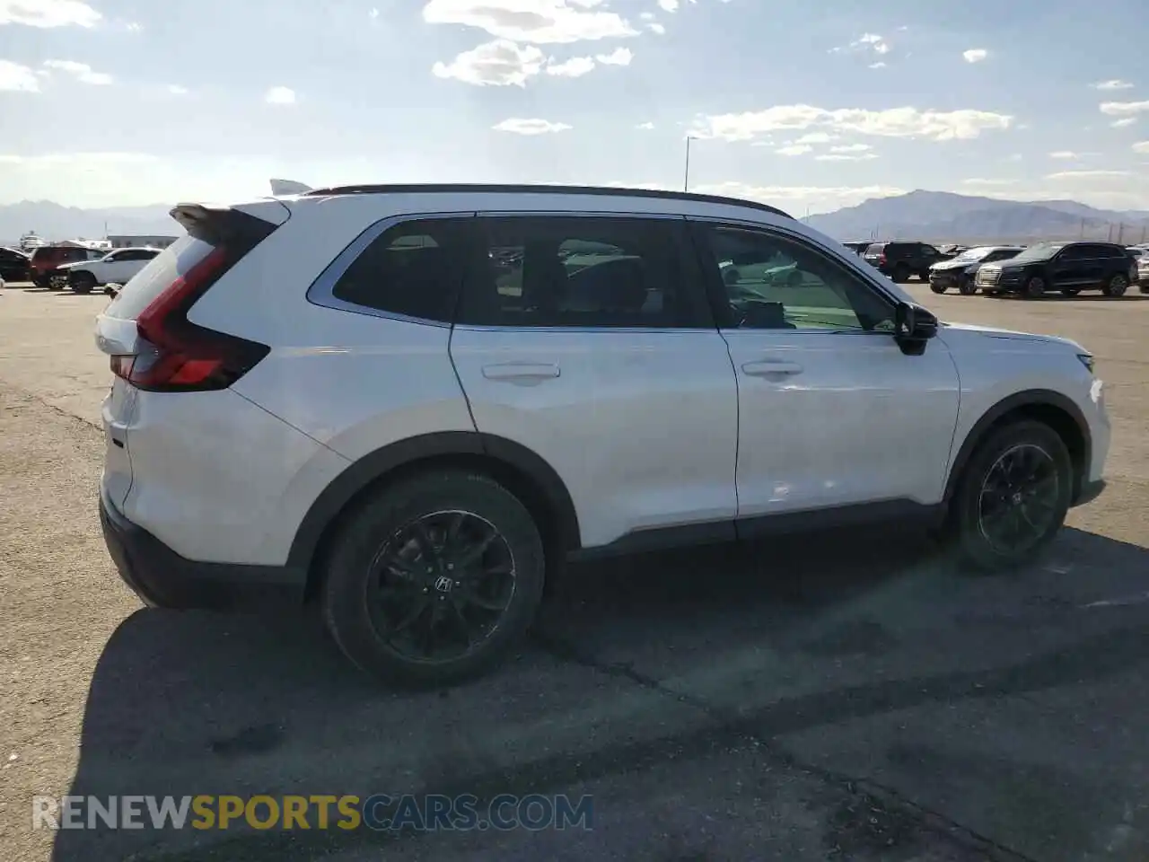 3 Photograph of a damaged car 7FARS5H88RE001070 HONDA CRV 2024