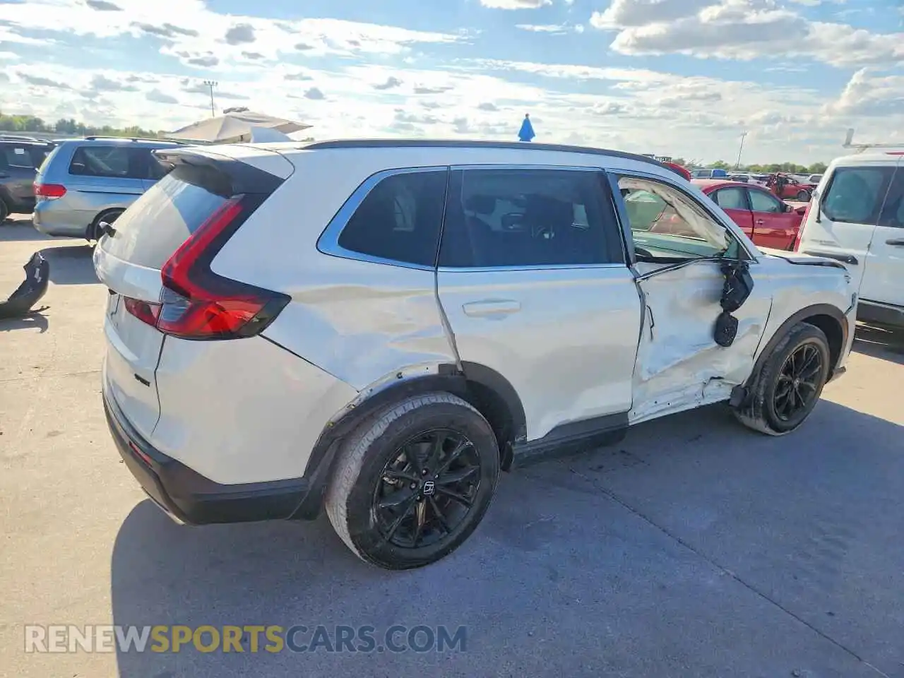3 Photograph of a damaged car 7FARS6H57RE021337 HONDA CRV 2024
