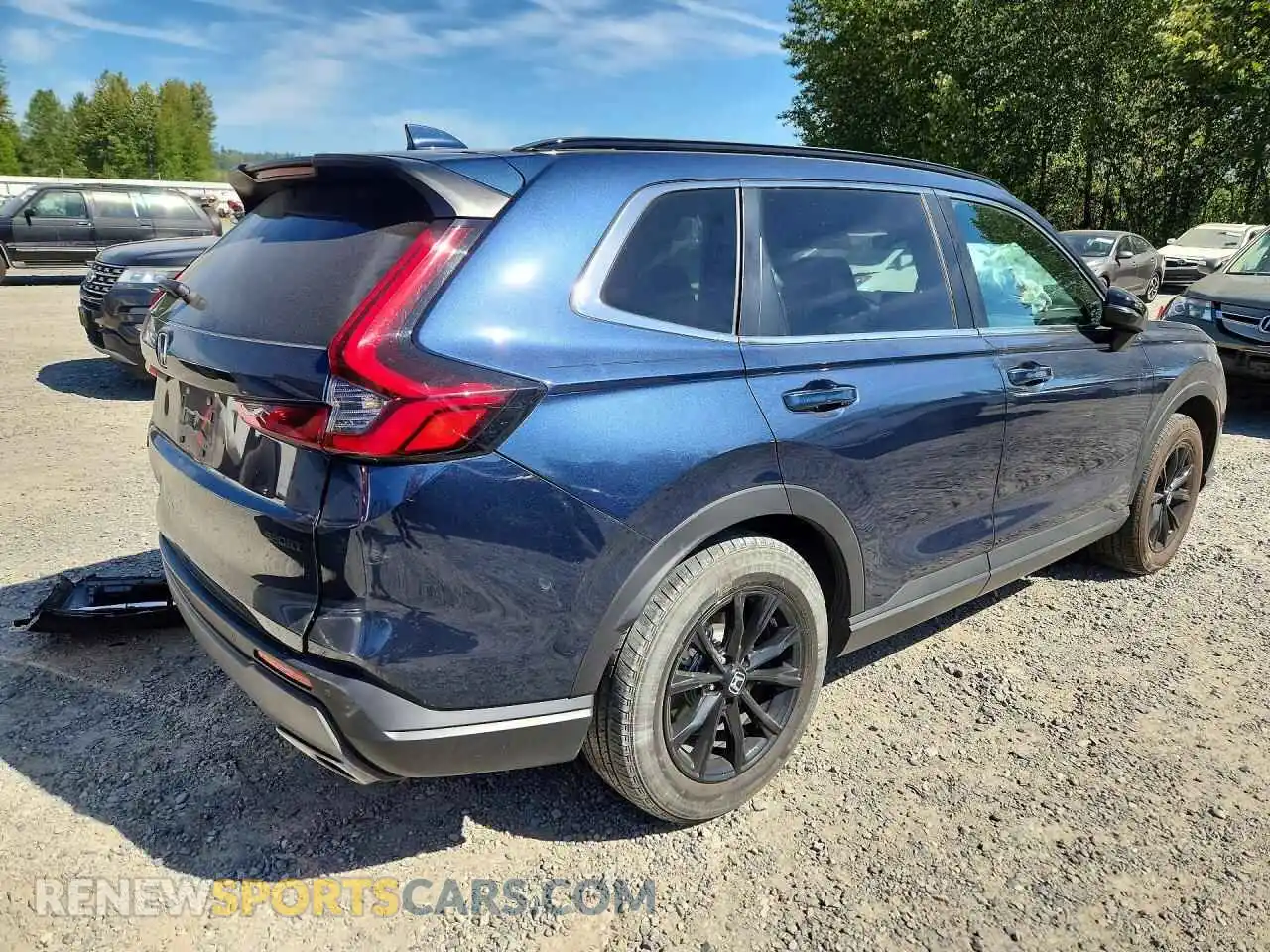 3 Photograph of a damaged car 7FARS6H83RE002598 HONDA CRV 2024