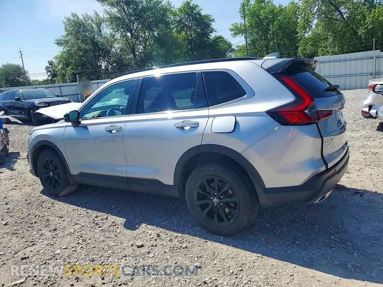 2 fotografías del automóvil dañado 7FARS6H84RE039725 HONDA CRV 2024