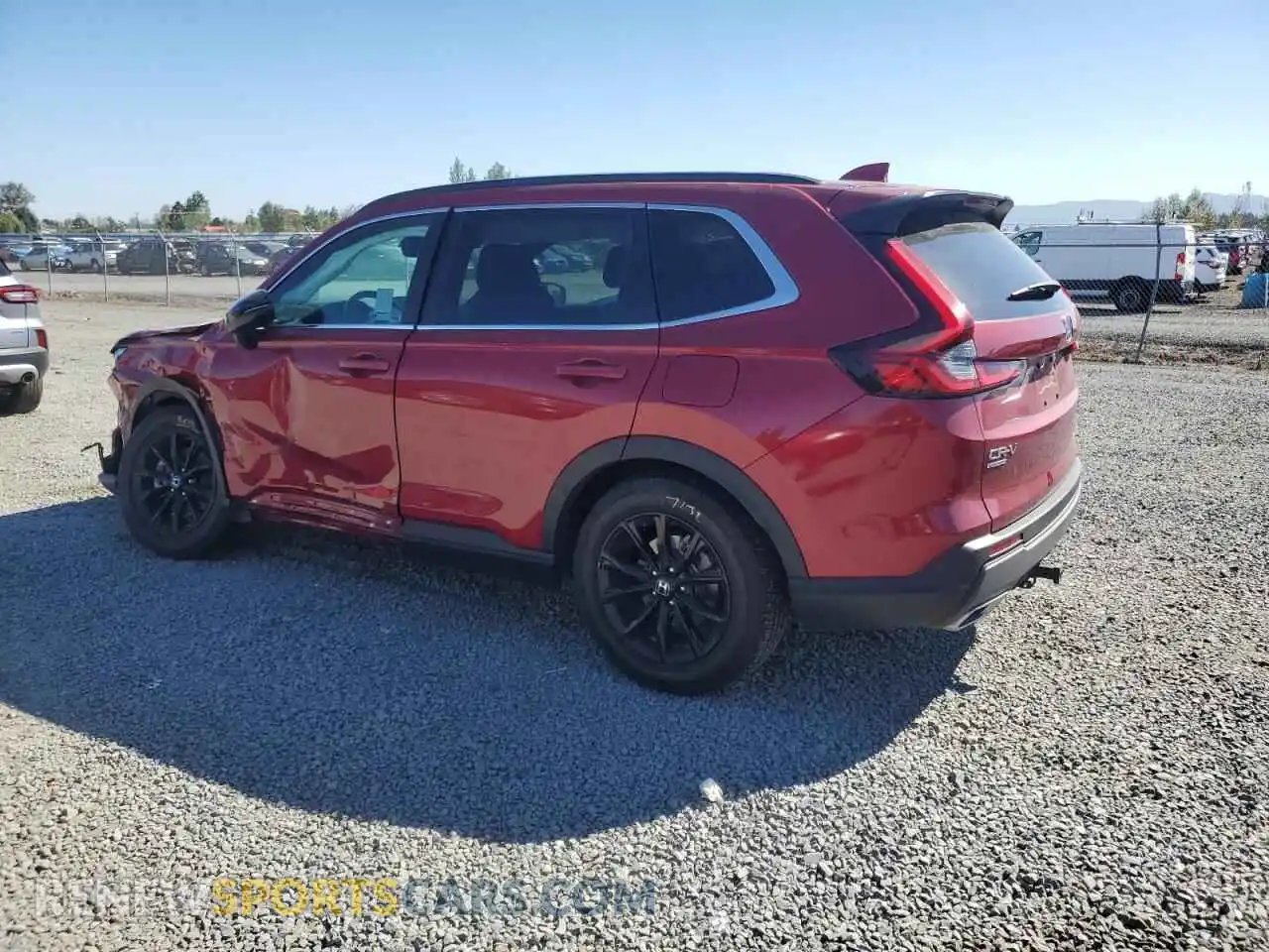2 fotografías del automóvil dañado 7FARS6H84RE056766 HONDA CRV 2024