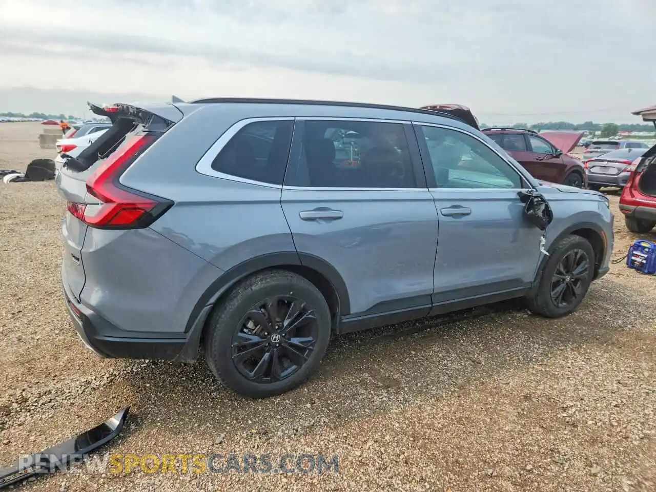 3 Photograph of a damaged car 7FARS6H9XRE071815 HONDA CRV 2024