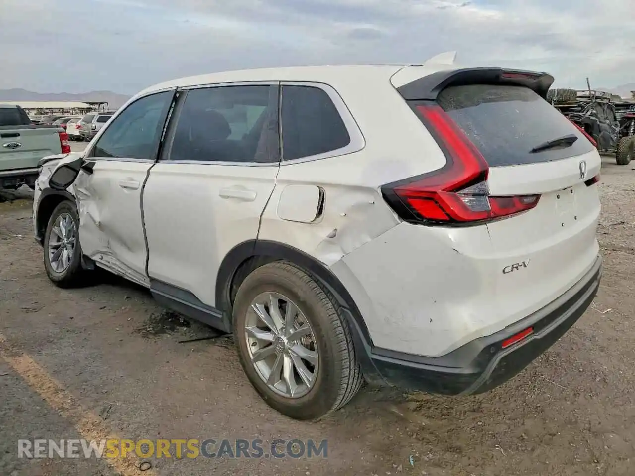 2 Photograph of a damaged car 5J6RS3H74SL000759 HONDA CRV 2025