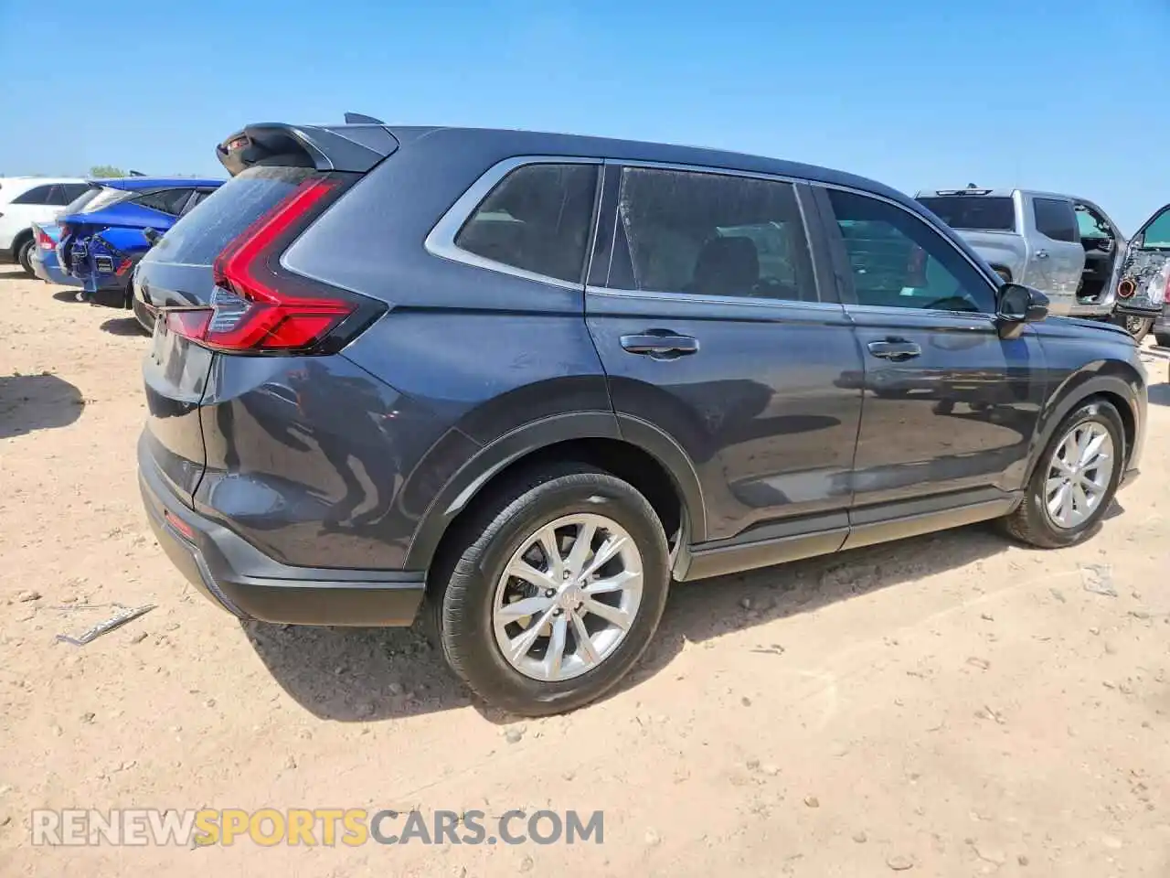3 fotografías del automóvil dañado 5J6RS3H75SL001029 HONDA CRV 2025
