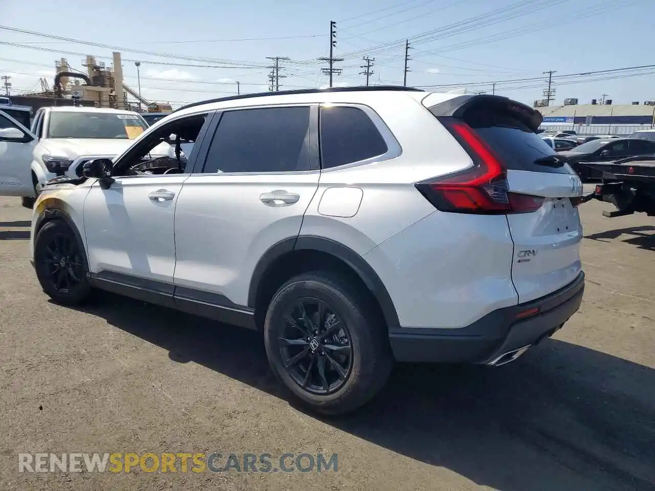 2 fotografías del automóvil dañado 5J6RS5H56SL015497 HONDA CRV 2025
