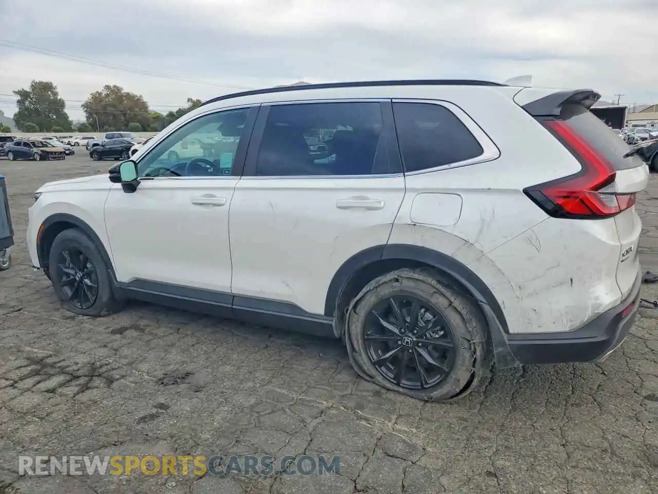 2 Photograph of a damaged car 7FARS5H51SE024945 HONDA CRV 2025