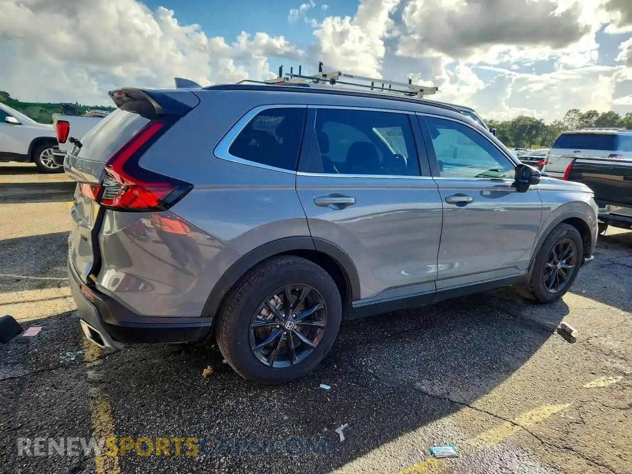 3 Photograph of a damaged car 7FARS5H52SE038322 HONDA CRV 2025