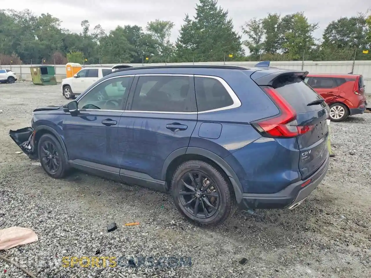 2 Photograph of a damaged car 7FARS5H55SE017206 HONDA CRV 2025