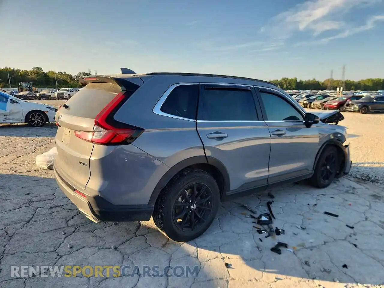 3 Photograph of a damaged car 7FARS5H58SE001081 HONDA CRV 2025