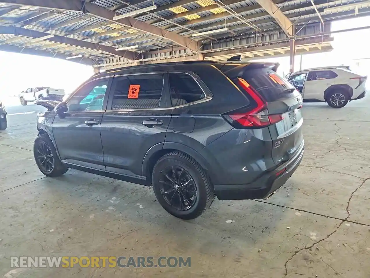 2 Photograph of a damaged car 7FARS5H82SE041148 HONDA CRV 2025