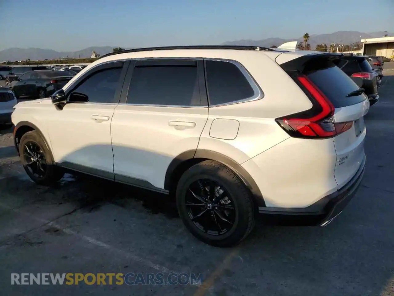 2 Photograph of a damaged car 7FARS5H83SE008532 HONDA CRV 2025