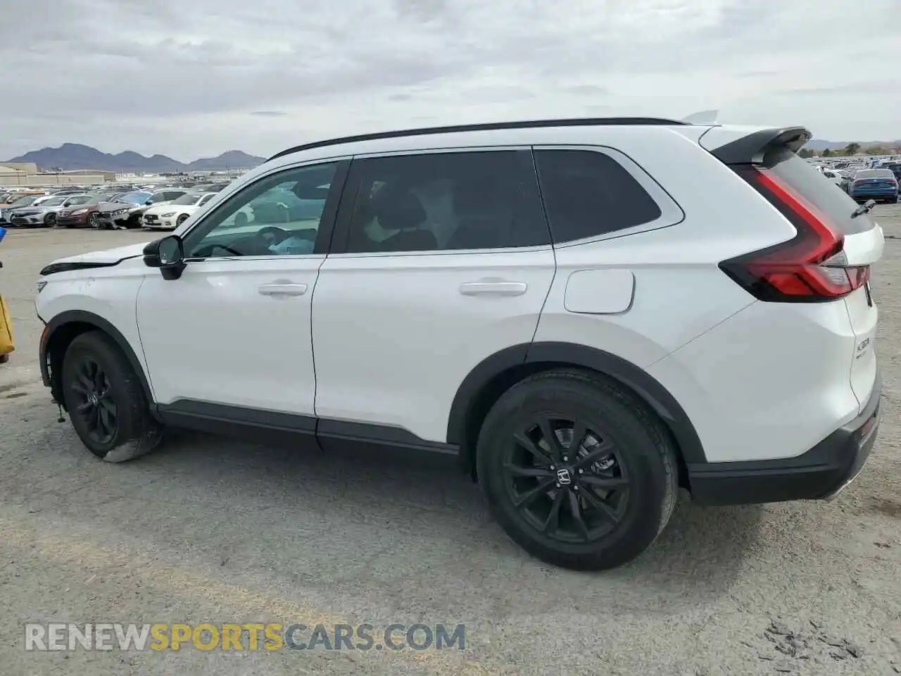 2 Photograph of a damaged car 7FARS5H89SE020149 HONDA CRV 2025