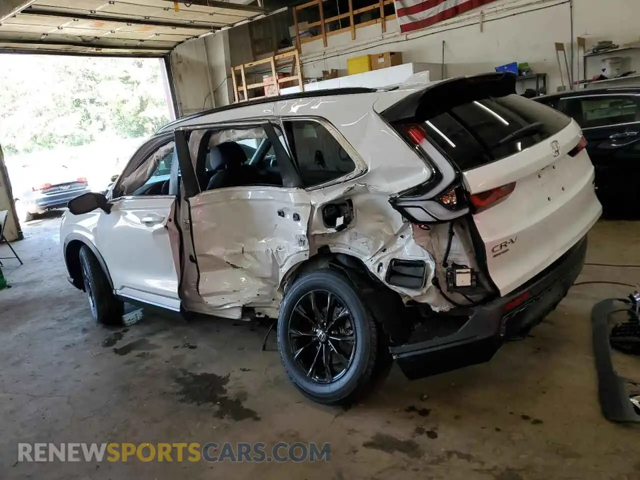 2 fotografías del automóvil dañado 7FARS6H83SE100486 HONDA CRV 2025
