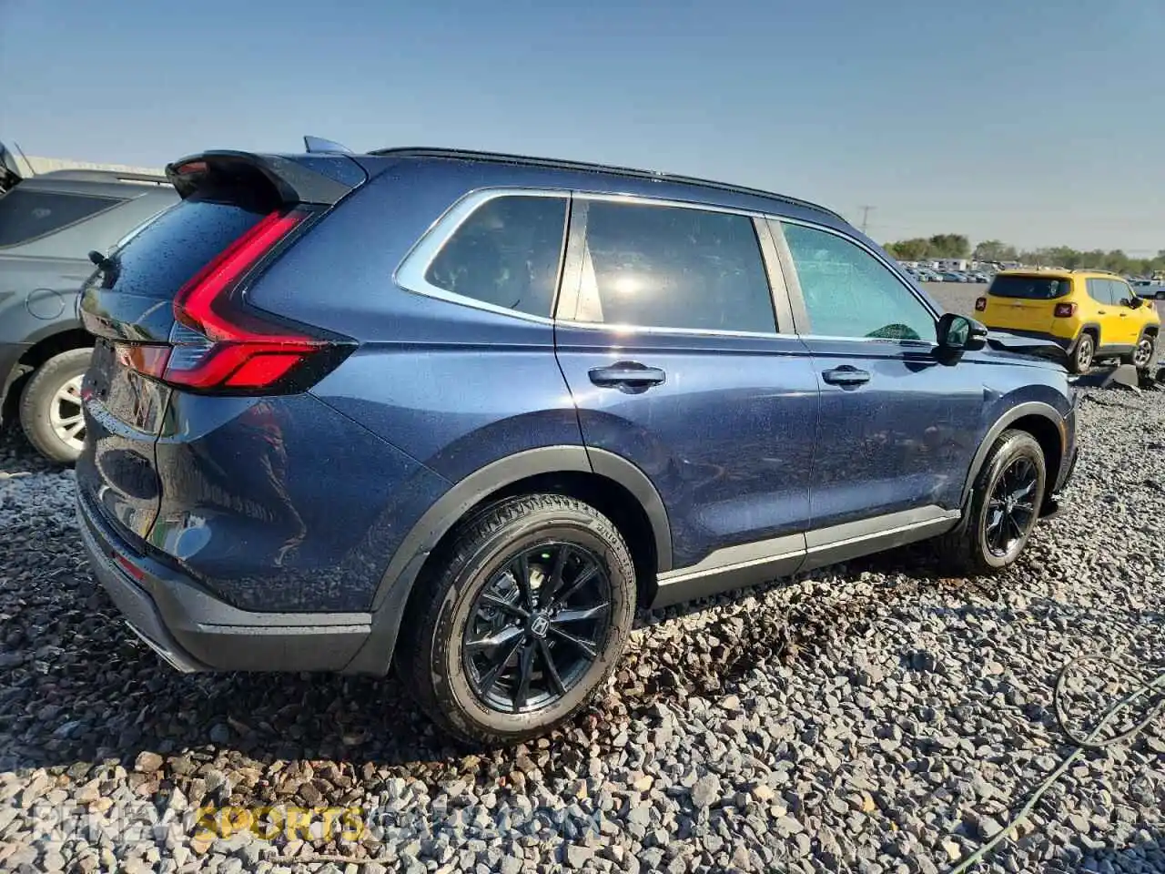 3 Photograph of a damaged car 7FARS6H87SE025243 HONDA CRV 2025