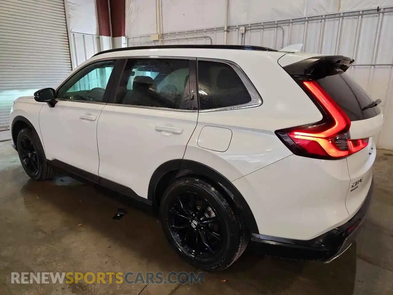 2 fotografías del automóvil dañado 7FARS6H89SE080115 HONDA CRV 2025