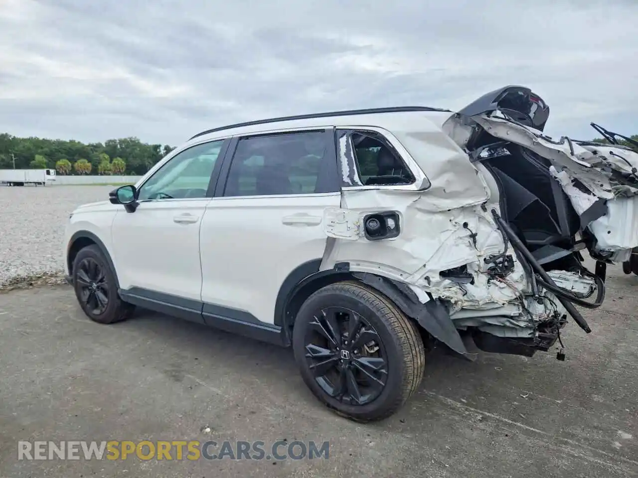 2 Photograph of a damaged car 7FARS6H97SE048658 HONDA CRV 2025