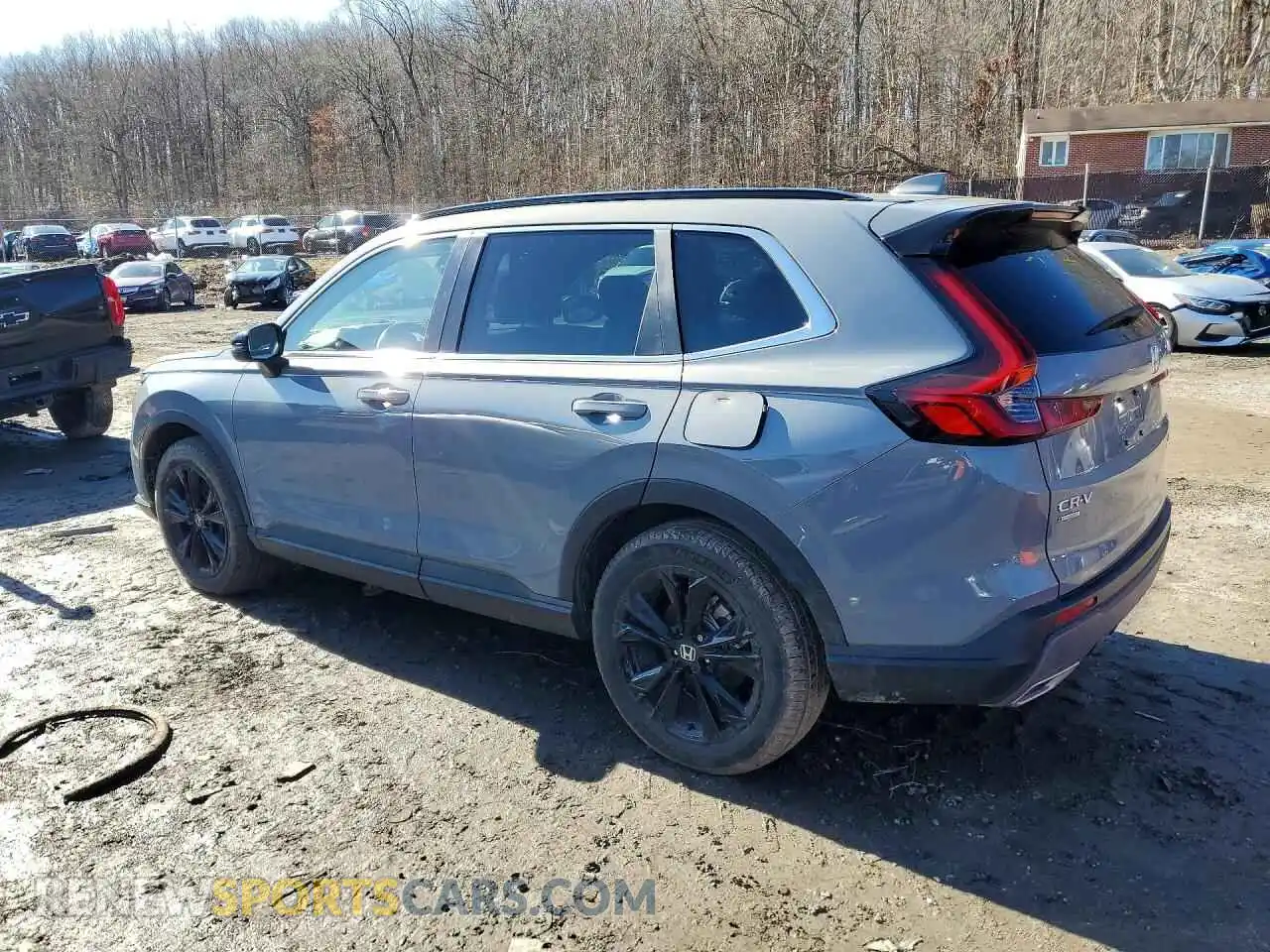2 fotografías del automóvil dañado 7FARS6H9XSE102065 HONDA CRV 2025